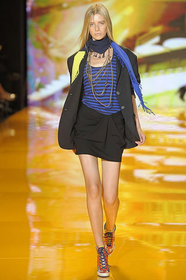 DKNY