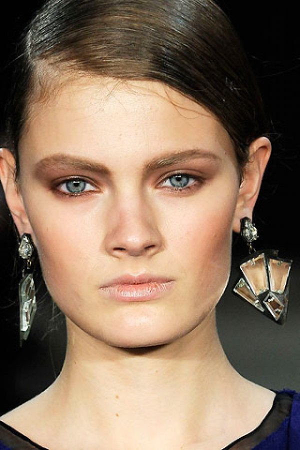 Thakoon