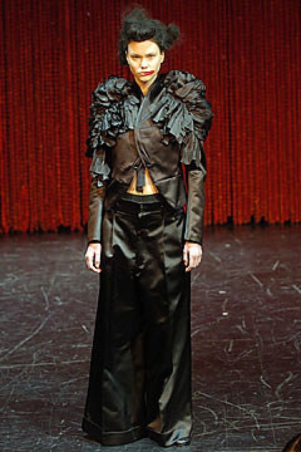 Есен 2004