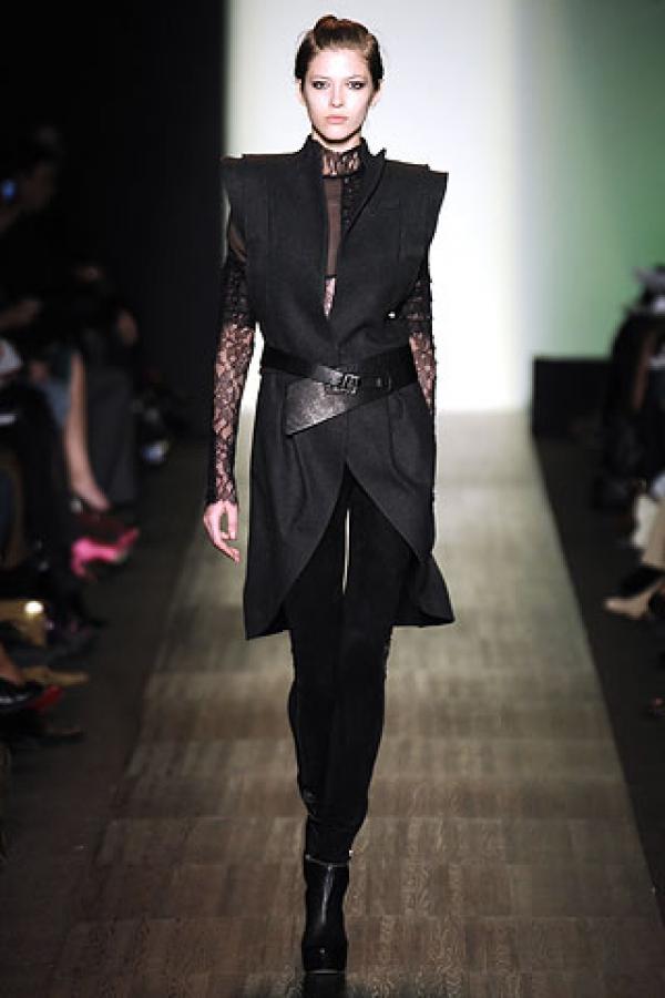 Есен 2009 Max Azria