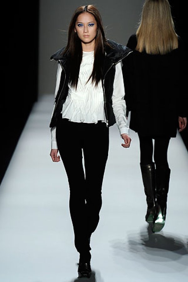 Есен 2009 Nicole Miller
