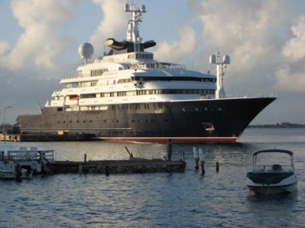 Оctopus - 200 млн $Снимка: Luxuryyachts