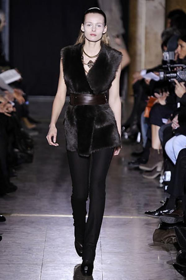 Costume National