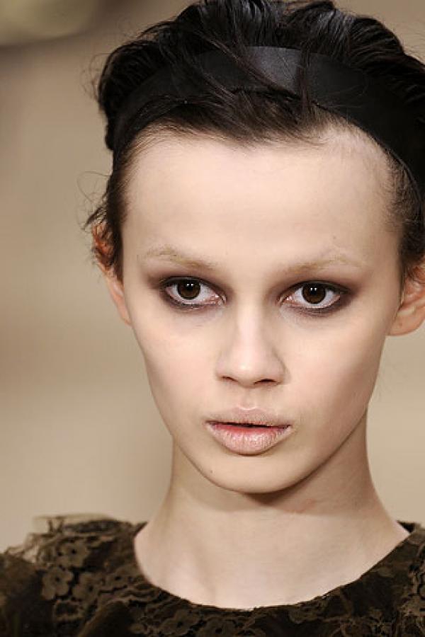 Ranya Mordanova. Известна е с кампаниите за Prada.