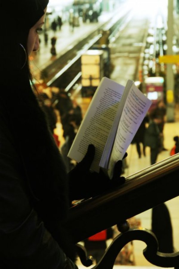 ...на премиера на книга.Снимка: Лу Игнатова