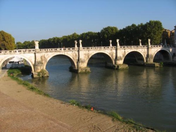 Рим: мостът Sant' Angelo 