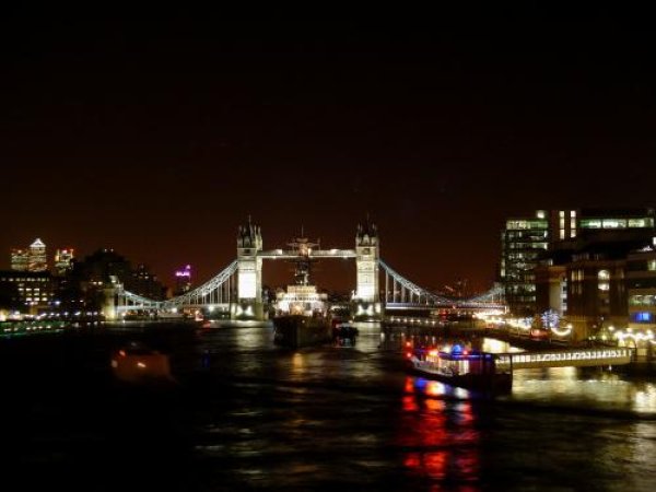 Tower Bridge, Лондон: един от най-знаковите мостове в света