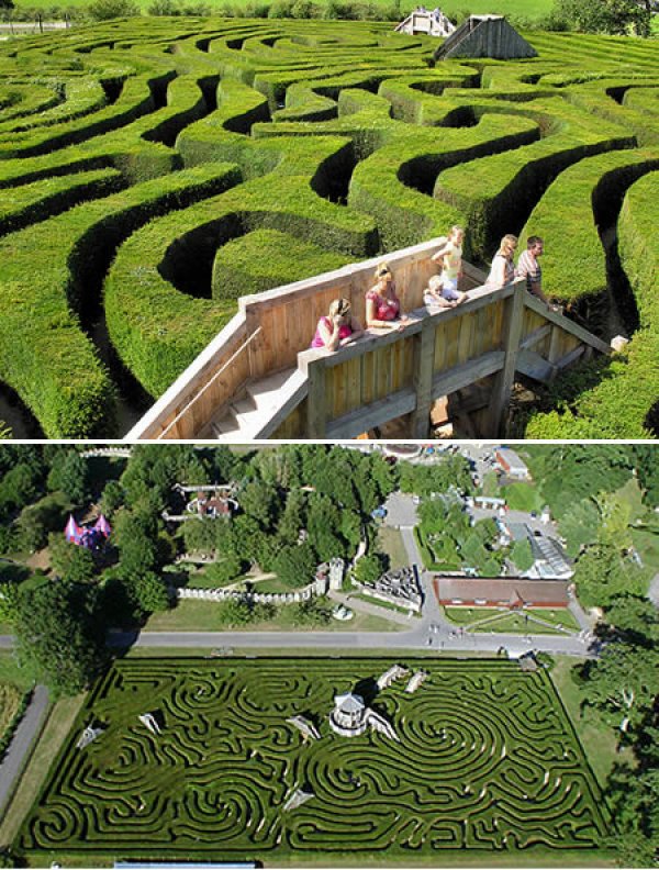 Longleat Hedge Maze във Великобритания. Състои се от 16 000 тиса и е дело на дизайнера Грег Брайт. Той е и най-дългият в света.