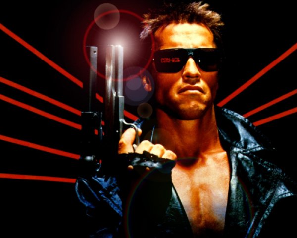  3. „ Терминатор” 1984. Арнолд..... Кой не ахкаше и охкаше по Арнолд през 90те? Жени, мъже, деца, всичките искаха да са като него. Жените, най-малкото защото имаше по-големи гърди. Но мъжете.....мъжете го гледаха, попиваха и сън