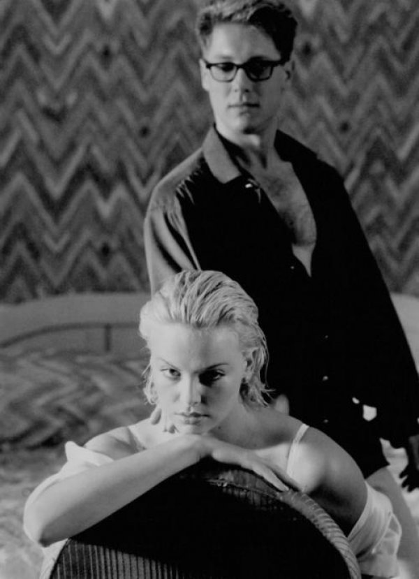 Чарлийз Терон и Джеймс Спейдър - "Два дни в долината" (1996) 