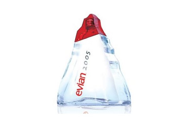 Бутилка на Evian Limited Edition от 2005 г.