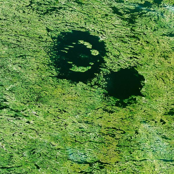 Езерото Клируотър в Канада – 17 май 2013 Снимка: esa.int/ESA