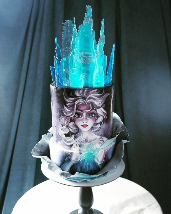 Снимка: Instagram/elena_gnut_cake