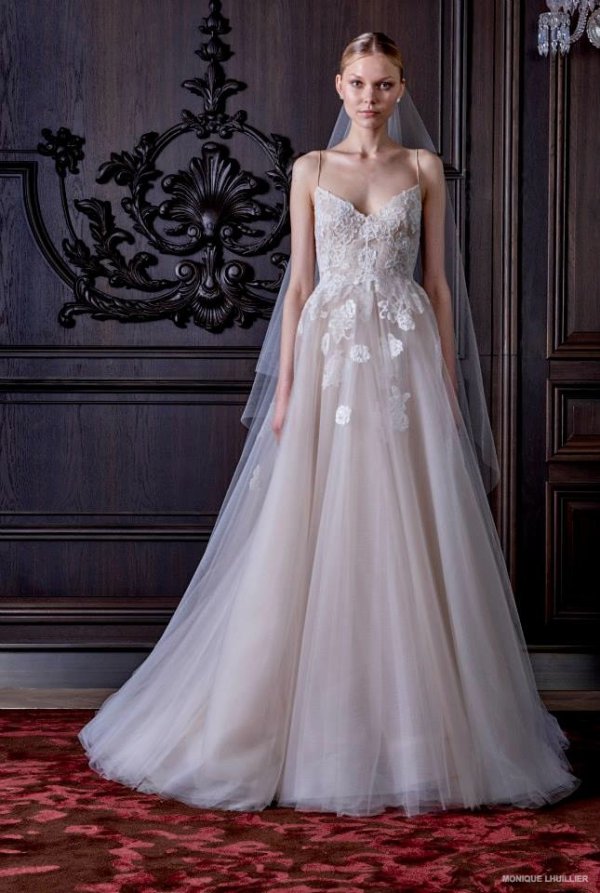 Снимка: Monique Lhuillier