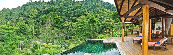 4. PACUARE LODGE – Коста РикаХотелът е разположен в тропическа гора с изглед към река Pacuare, която е включена в световните топ 10 жиписни реки в класация на National Geographic. Пътуването до Pacuare Lodge само по себе си е приключение за тези от гостите, които са избрали рафтинга като начин за превоз.Снимка: adelto.co.uk