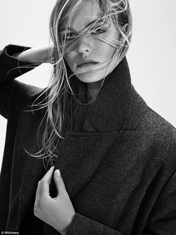Снимка:Witchery