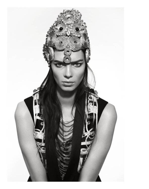 Снимка: fashiongonerogue.com