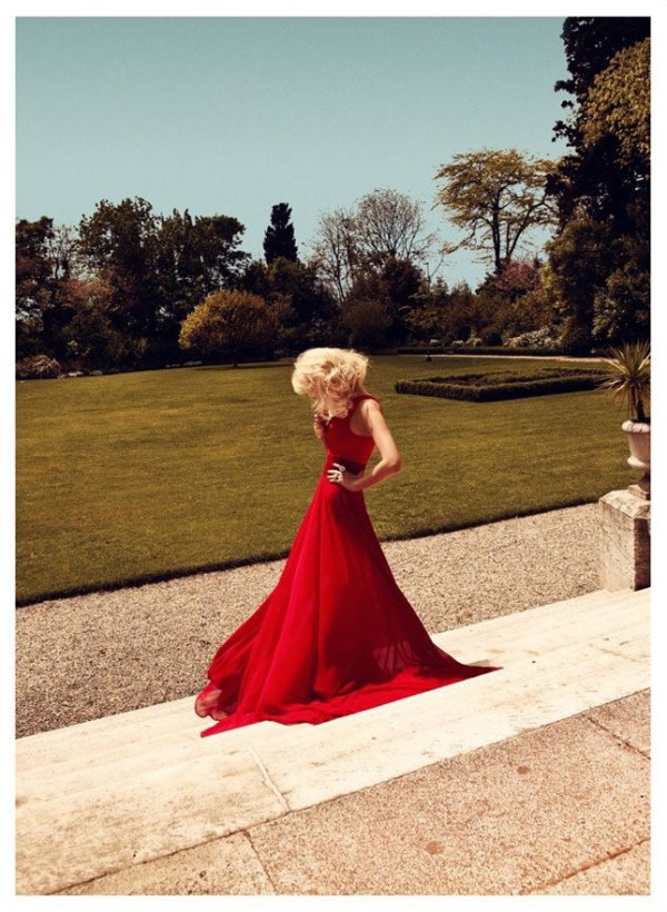 Снимка: Harper’s Bazaar Turkey
