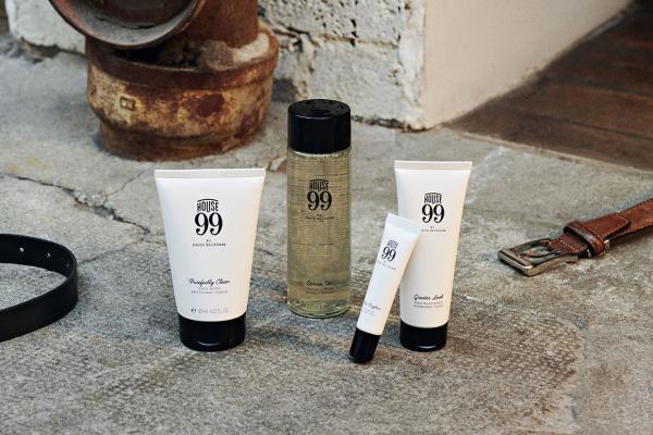 Снимка: House 99 by David Beckham