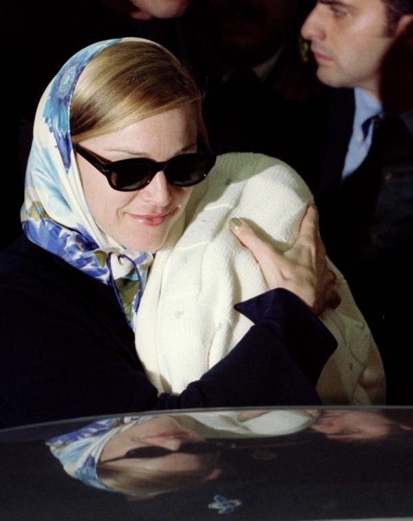Лурдес на два месеца - в края на 1996 г.; Снимка: Reuters