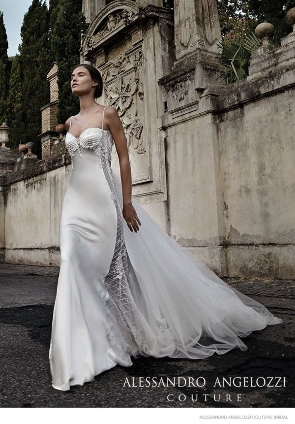 Снимка: Alessandro Angelozzi Couture