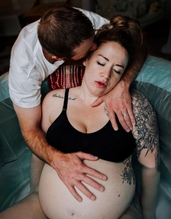 Снимки: Birth Becomes Her