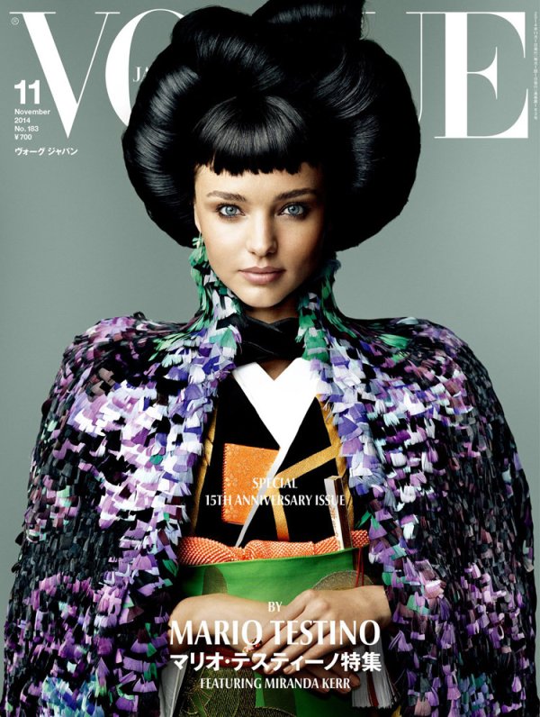 Миранда Кер позира за корицата на Vogue Япония - ноември 2014 годинаСнимка: Vogue