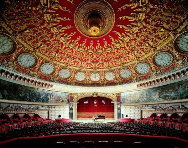 Операта в Букурещ, Румъния; Снимка: thewondrous.com