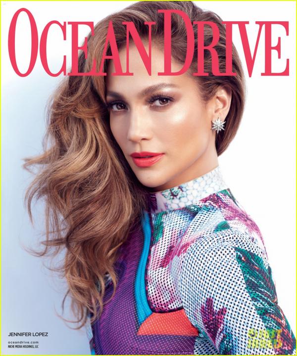 Наскоро звездата позира и за корицата на списание Ocean Drive