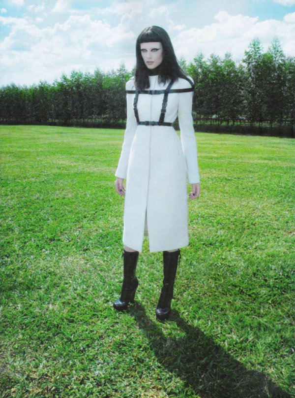 Снимка: сп. Harper's Bazaar
