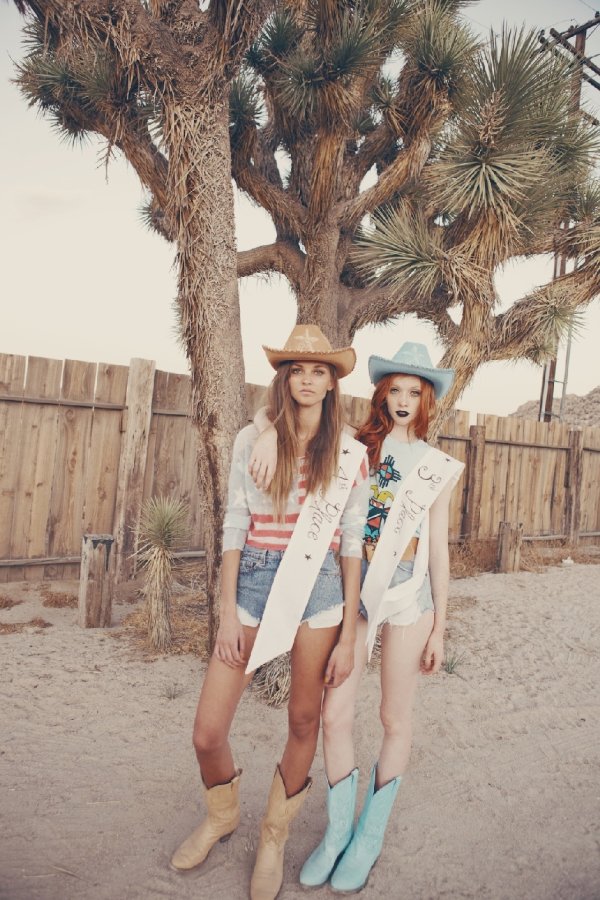 Снимка: Wildfox