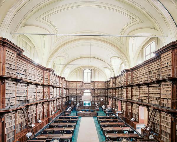 Biblioteca Angelica - РимСнимка: boredpanda.com