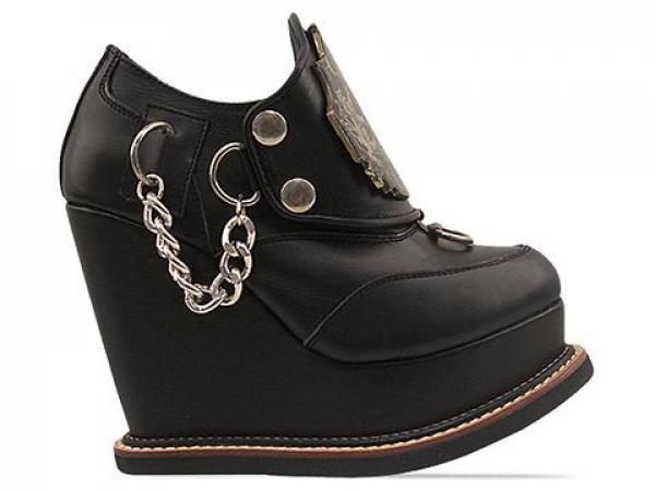 Снимка: solestruck.com