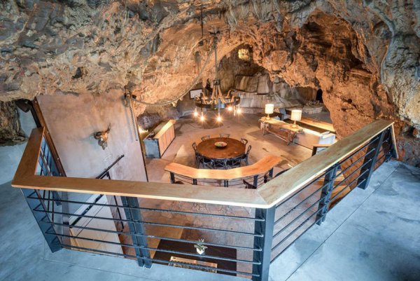 www.instagram.com/beckhamcave/