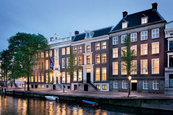 Снимка: architecturaldigest.comХотел "Уолдорф Астория" в Амстердам