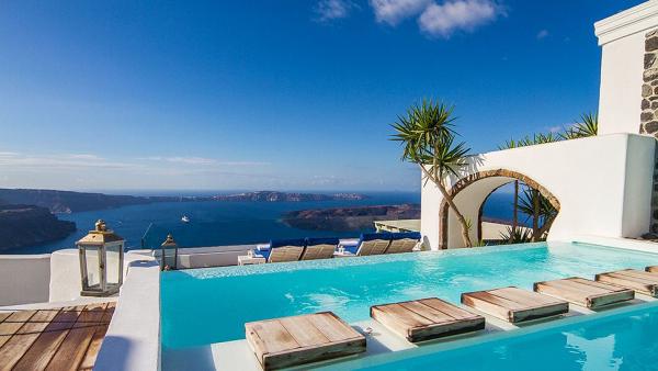 Снимка: iconicsantorini.com