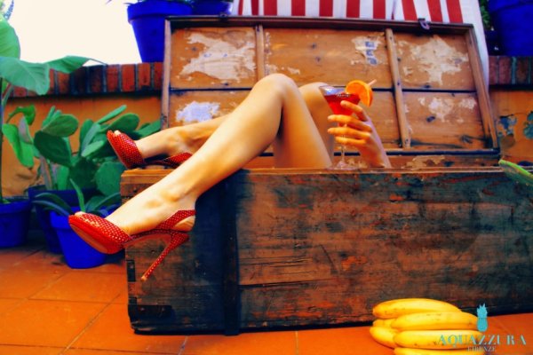 Снимка: Aquazzura