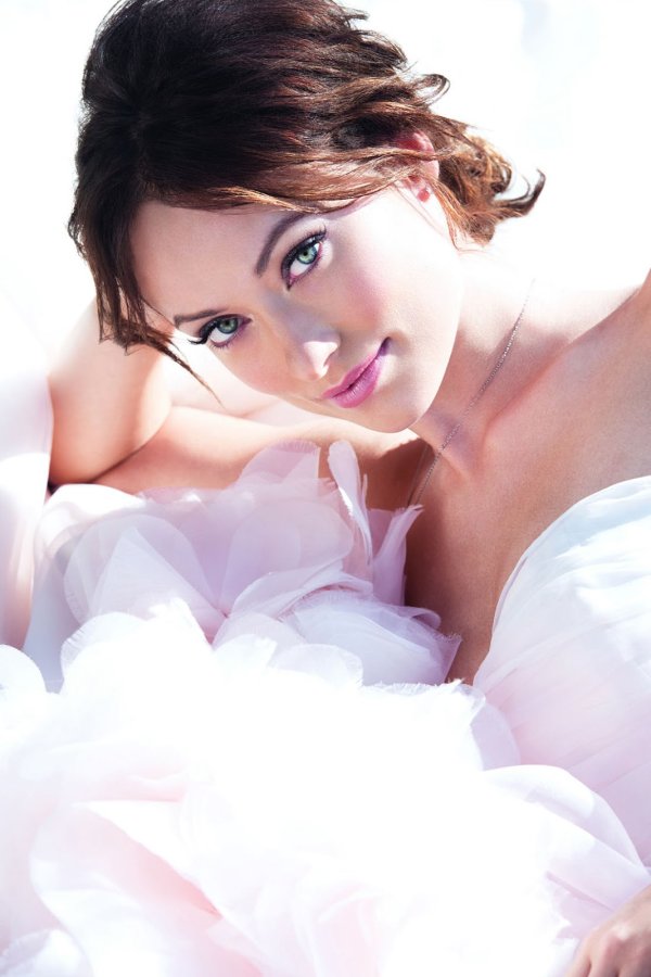 Снимка: AVON/Today Tomorrow Always Amour