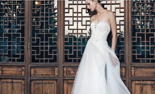 Снимка: Badgley Mischka