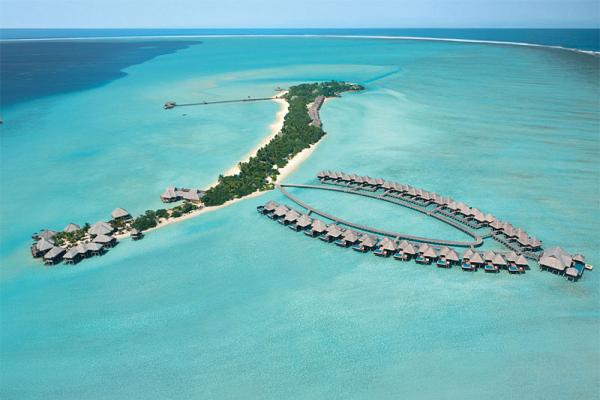 Снимка: homedsgn.comТадж Екзотика (Taj Exotica Resort & Spa) - изключителен 5 звезден курорт в еднаот най-големите лагуни на Малдивите