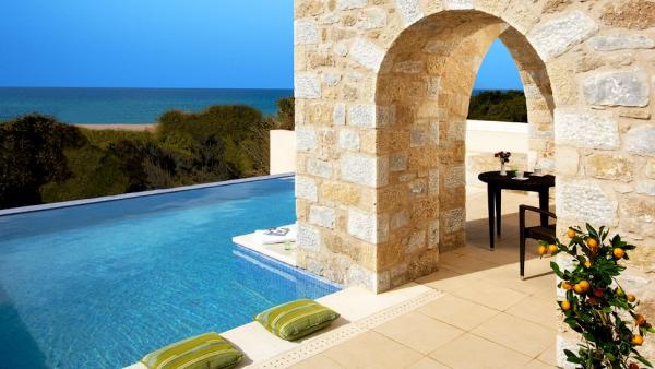 Снимка: costanavarino.com