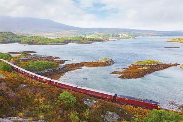 "Belmond Royal Scotsman" е най-луксозният влак в Шотландия. Снимка; architecturaldigest.com
