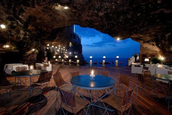 Хотел Ristorante Grotta Palazzese Polignano a Mare, ИталияСнимка: grottapalazzese.it