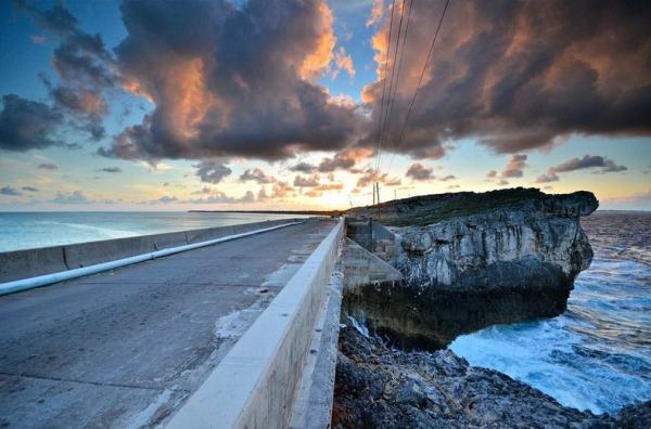 http://www.eleuthera-map.com
