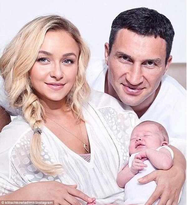 Кличко с Хейдън и Кая Евдокия; Снимка: Instagram