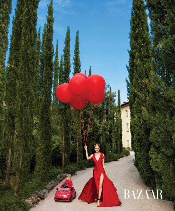 Снимка: сп. Harper's Bazaar