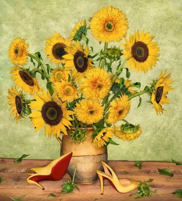 Снимка: Christian Louboutin Spring 2014