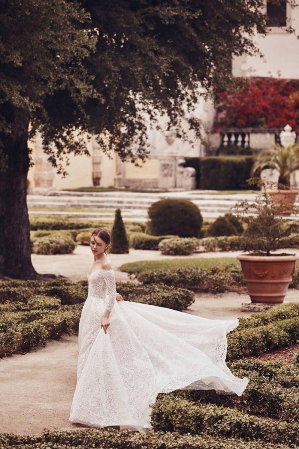 Снимка: Monique Lhuillier