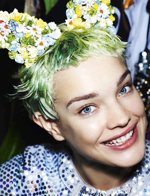 Снимка: сп. Love, Mario Testino