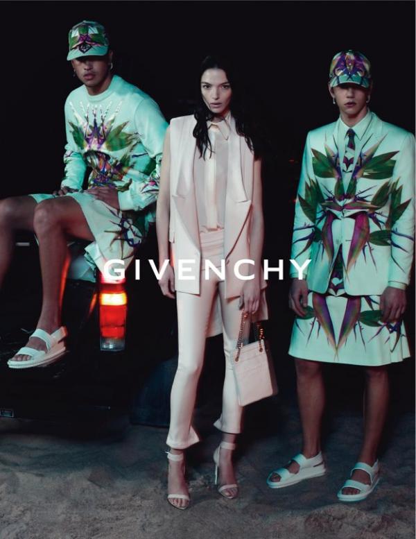 Снимка: Givenchy